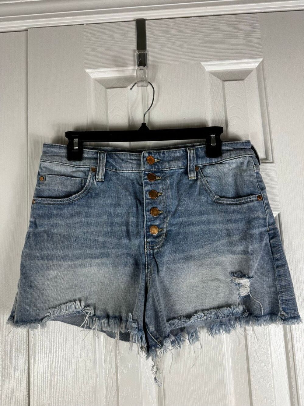 Liverpool Women’s Button Fly Womens Shorts Size 10/30